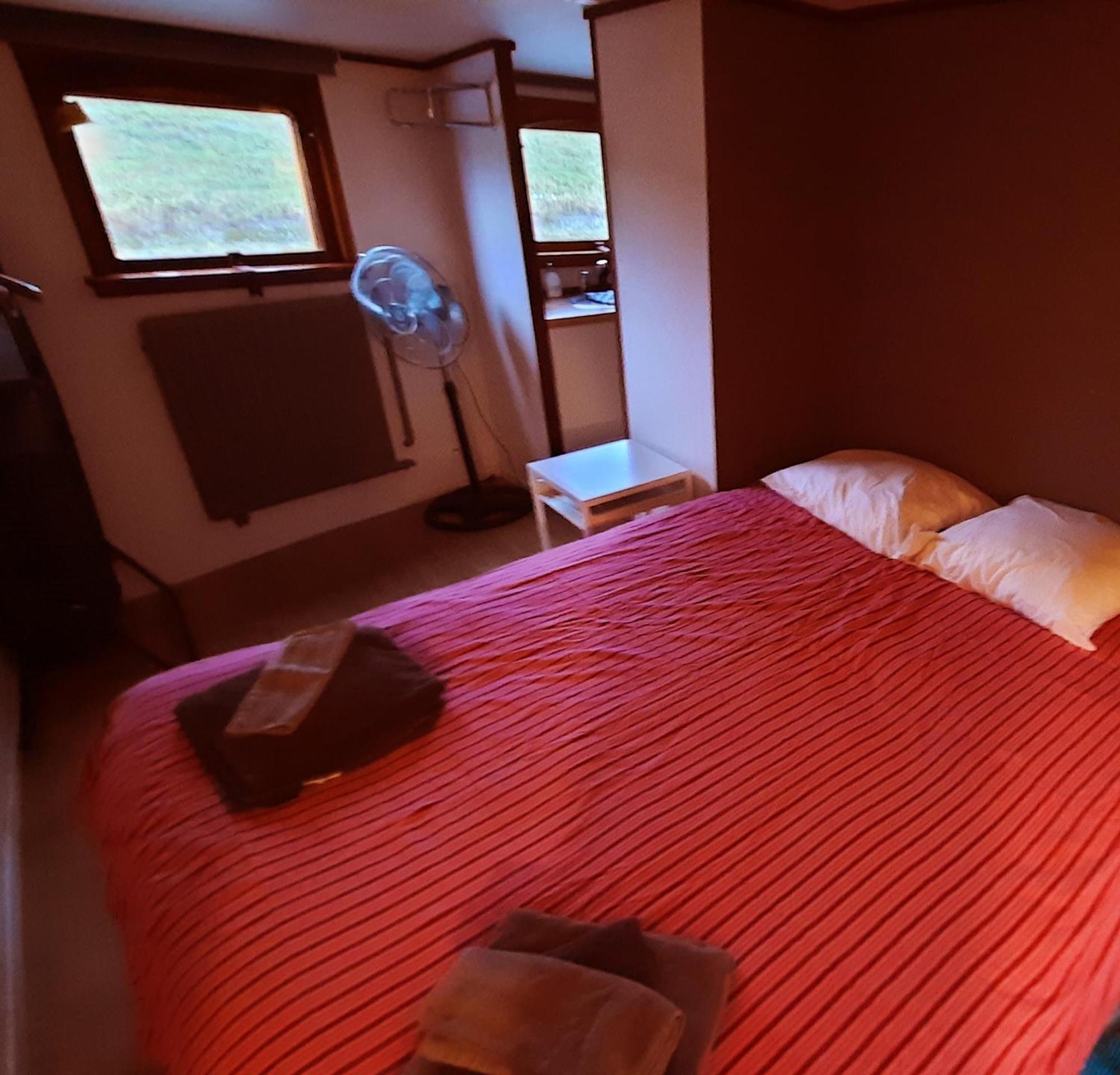 B³ Boat 2*